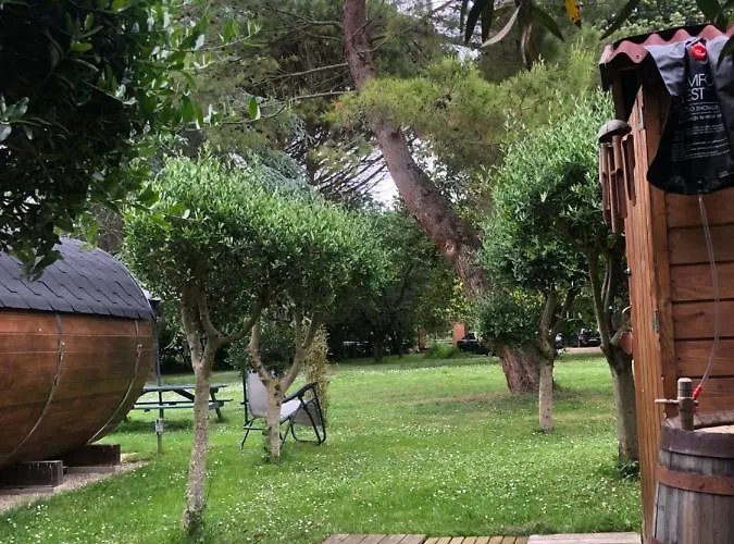 La Bastide De Negra לינה וארוחת בוקר 3*